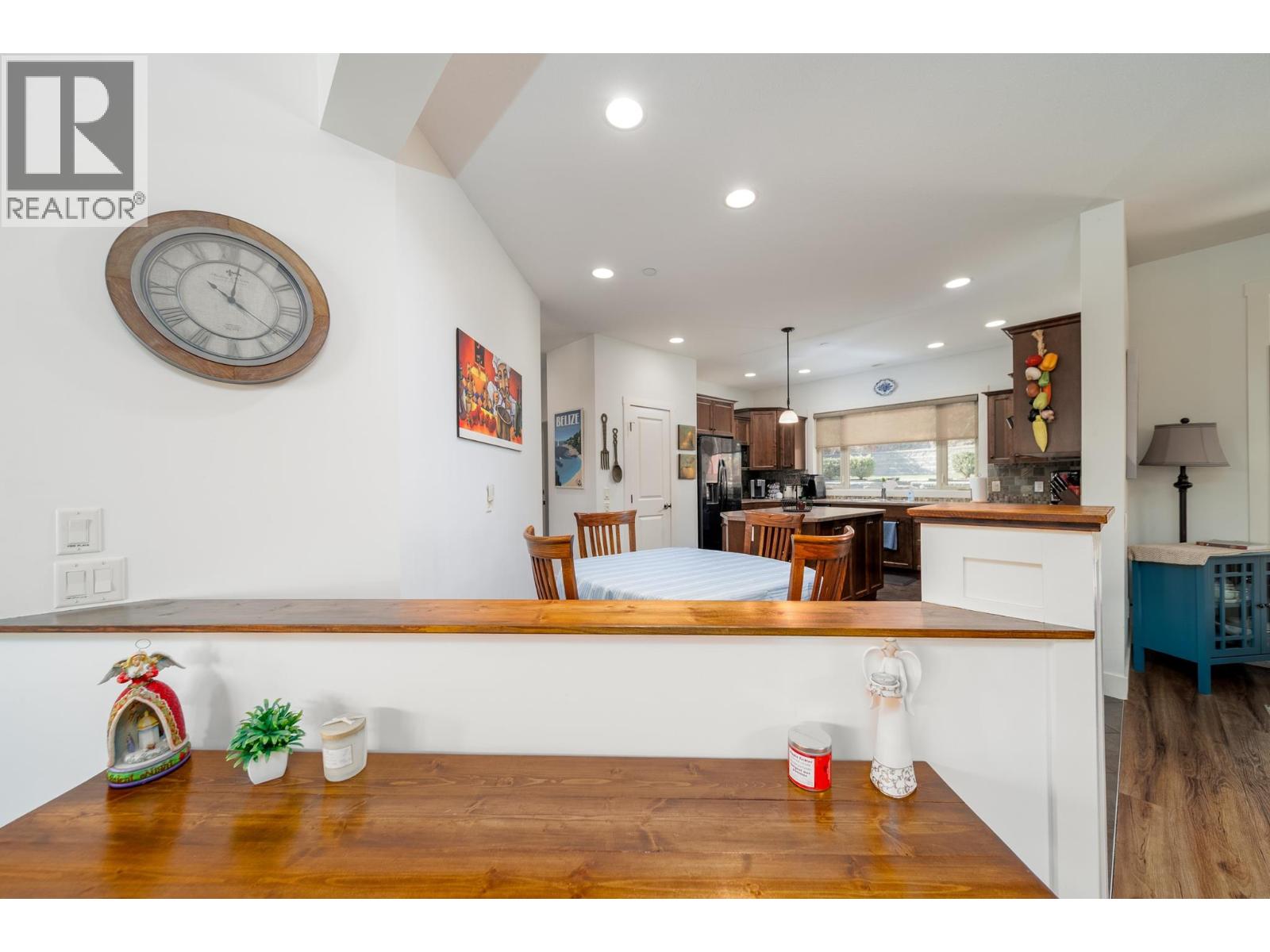  220 Terrace Hill Place, Kelowna