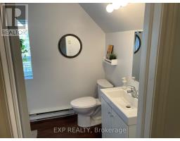 Apt. #2 - 223 Evelyn Avenue, Toronto, ON M6P2Z8 Photo 11