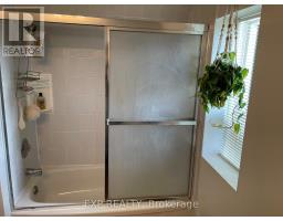 Apt. #2 - 223 Evelyn Avenue, Toronto, ON M6P2Z8 Photo 16