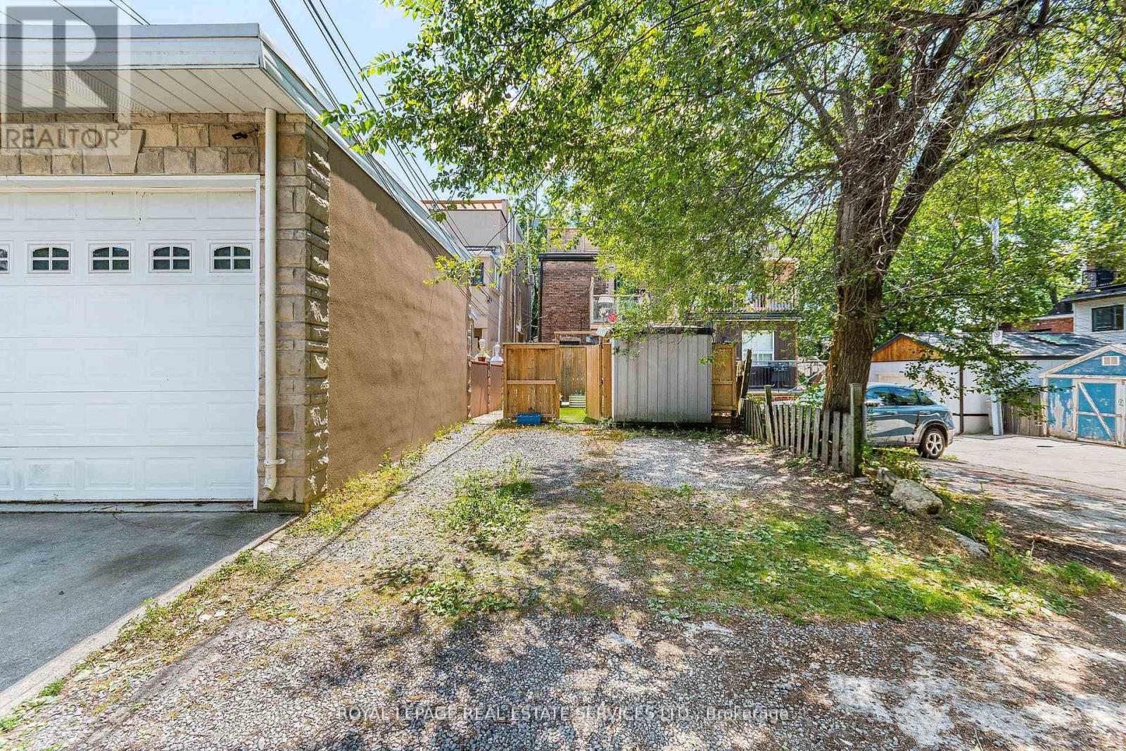 238 Garden Avenue, Toronto, ON photo 41