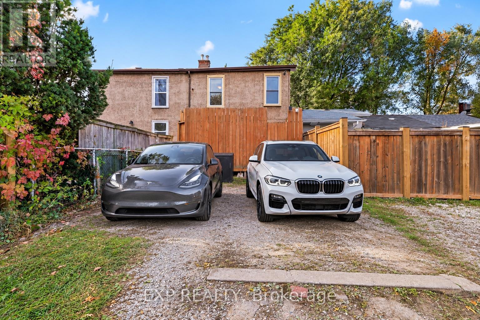 42 Hess Street North, Hamilton, ON photo 27