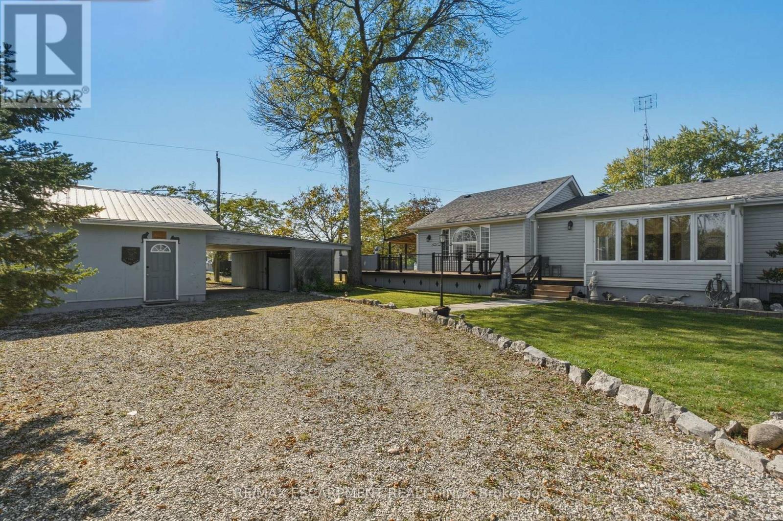 1022 Lakeshore Road, Haldimand, ON photo 3