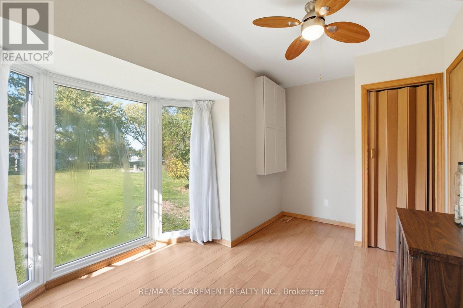 1022 Lakeshore Road, Haldimand, ON photo 31