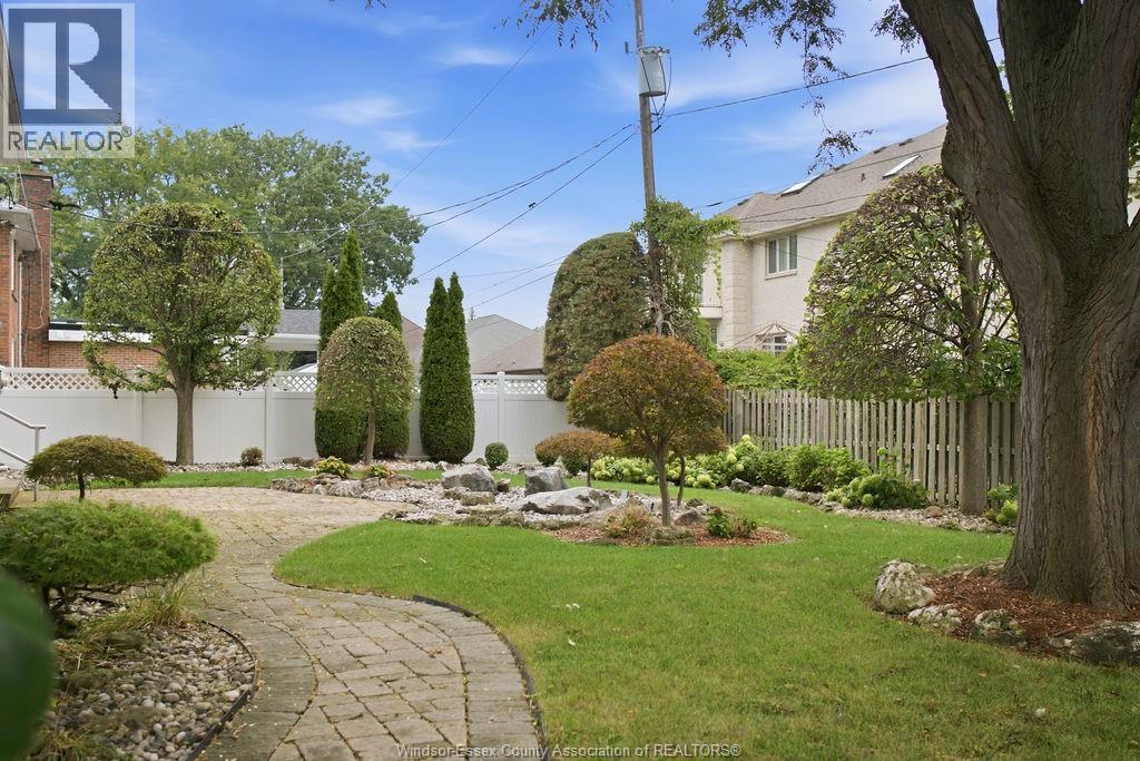 3590 HUNTINGTON AVENUE - 45