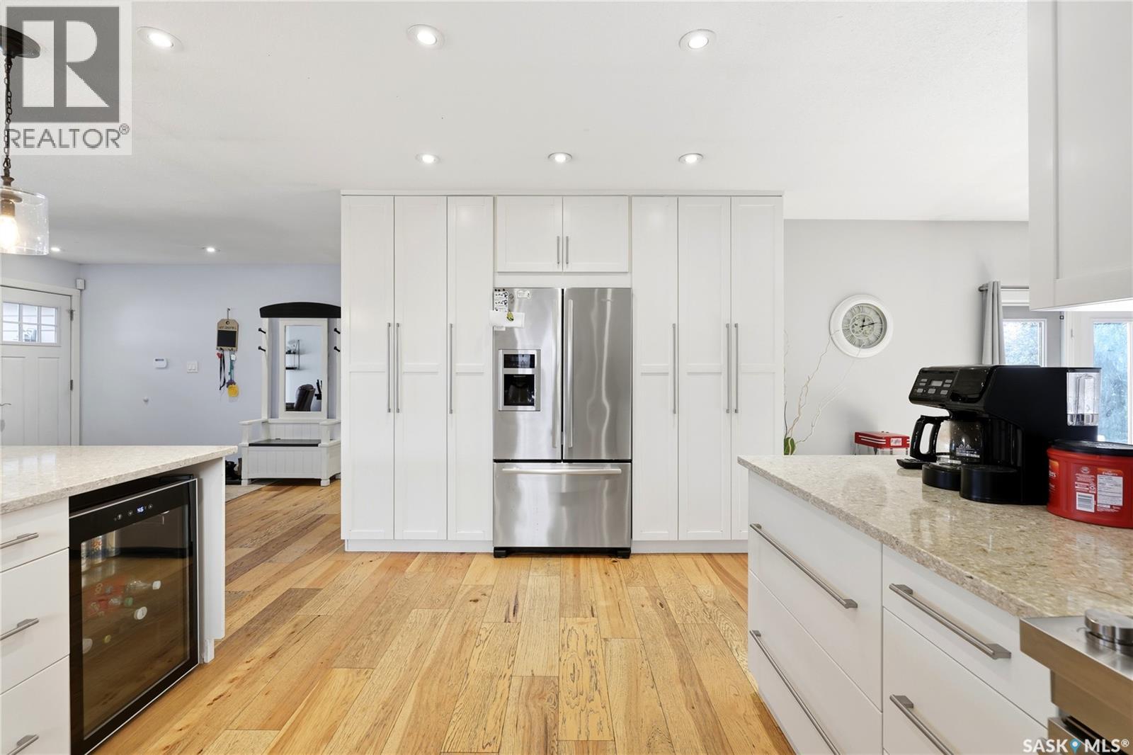 2258 Newis BAY E, Regina — photo 12