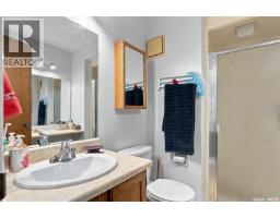 430 Kingsmere Boulevard, Saskatoon, SK S7J3V1 Photo 17