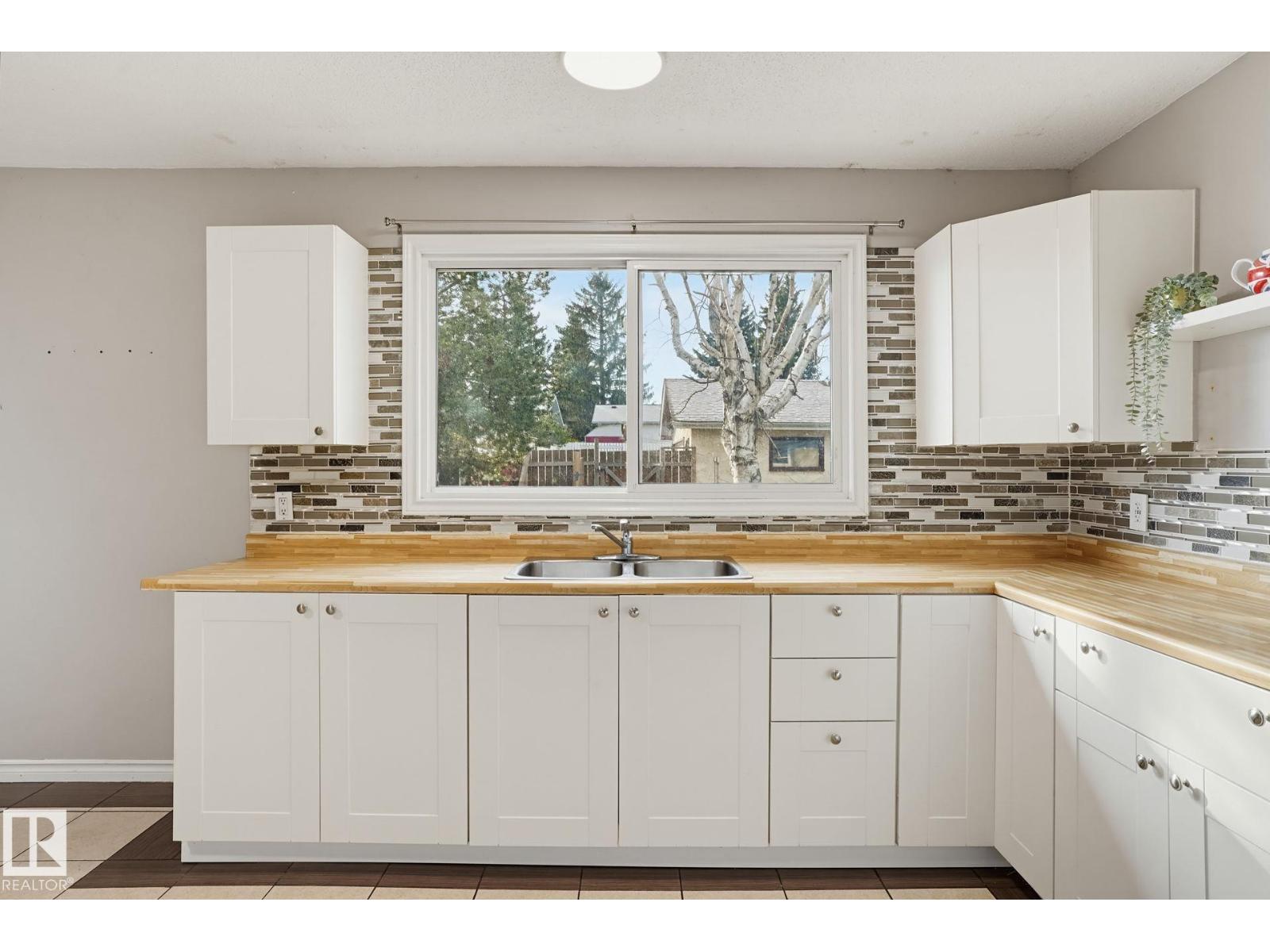 64 WINCHESTER AV, Spruce Grove — photo 10