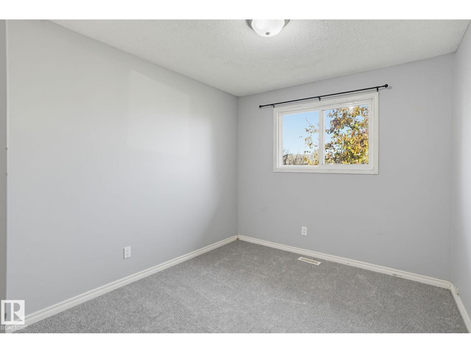 64 WINCHESTER AV, Spruce Grove — photo 16