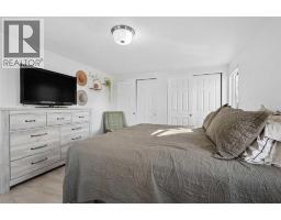 209 2 Street N, Picture Butte, AB T0K1V0 Photo 12