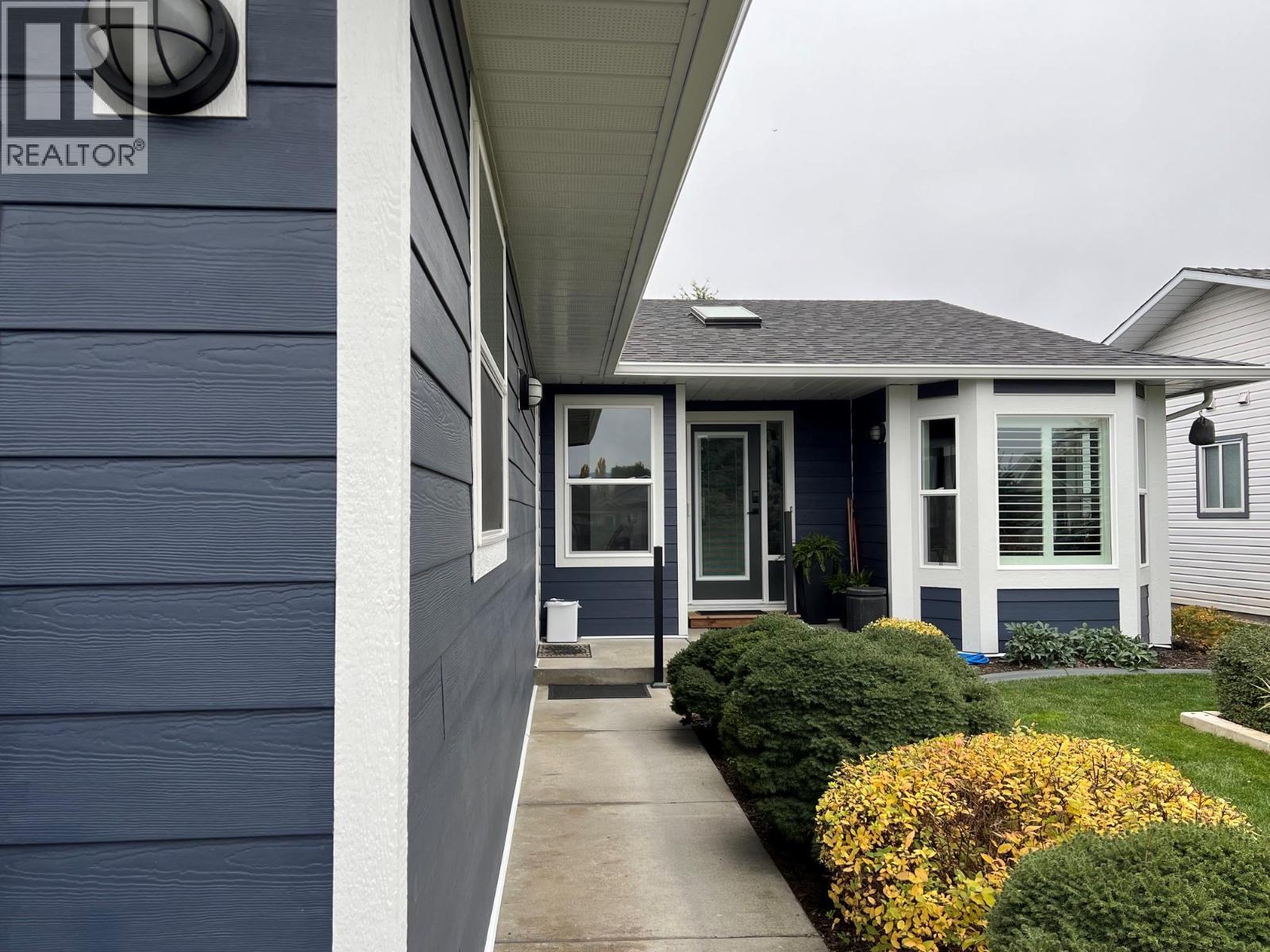 839 8th Avenue, Vernon - Image 1