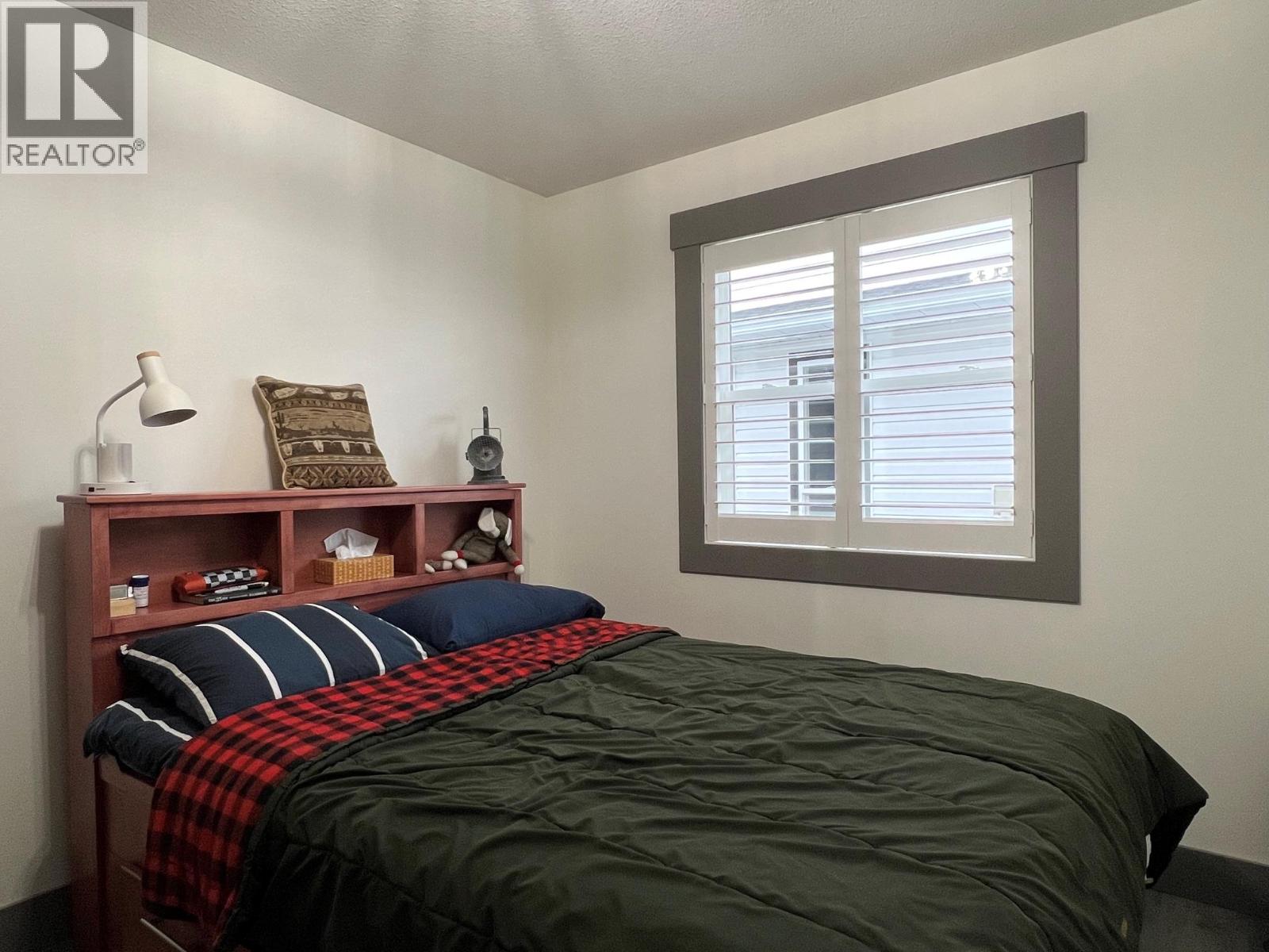 839 8th Avenue, Vernon - Image 1