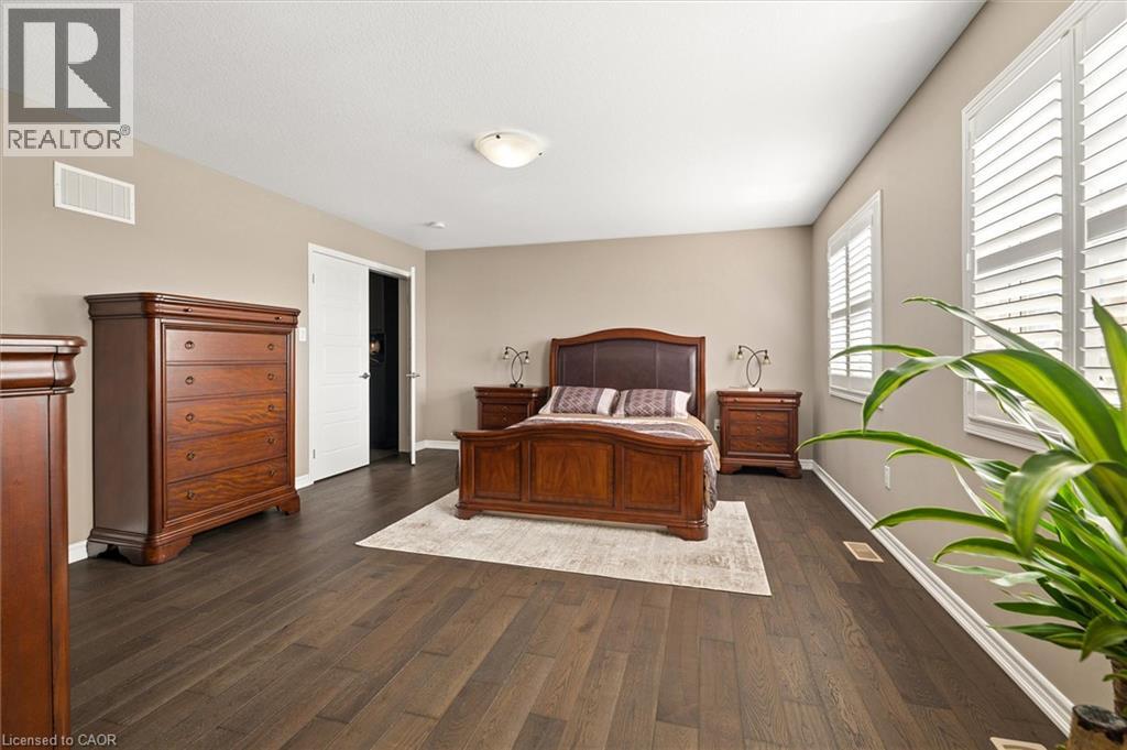 293 SEABROOK Drive - 32