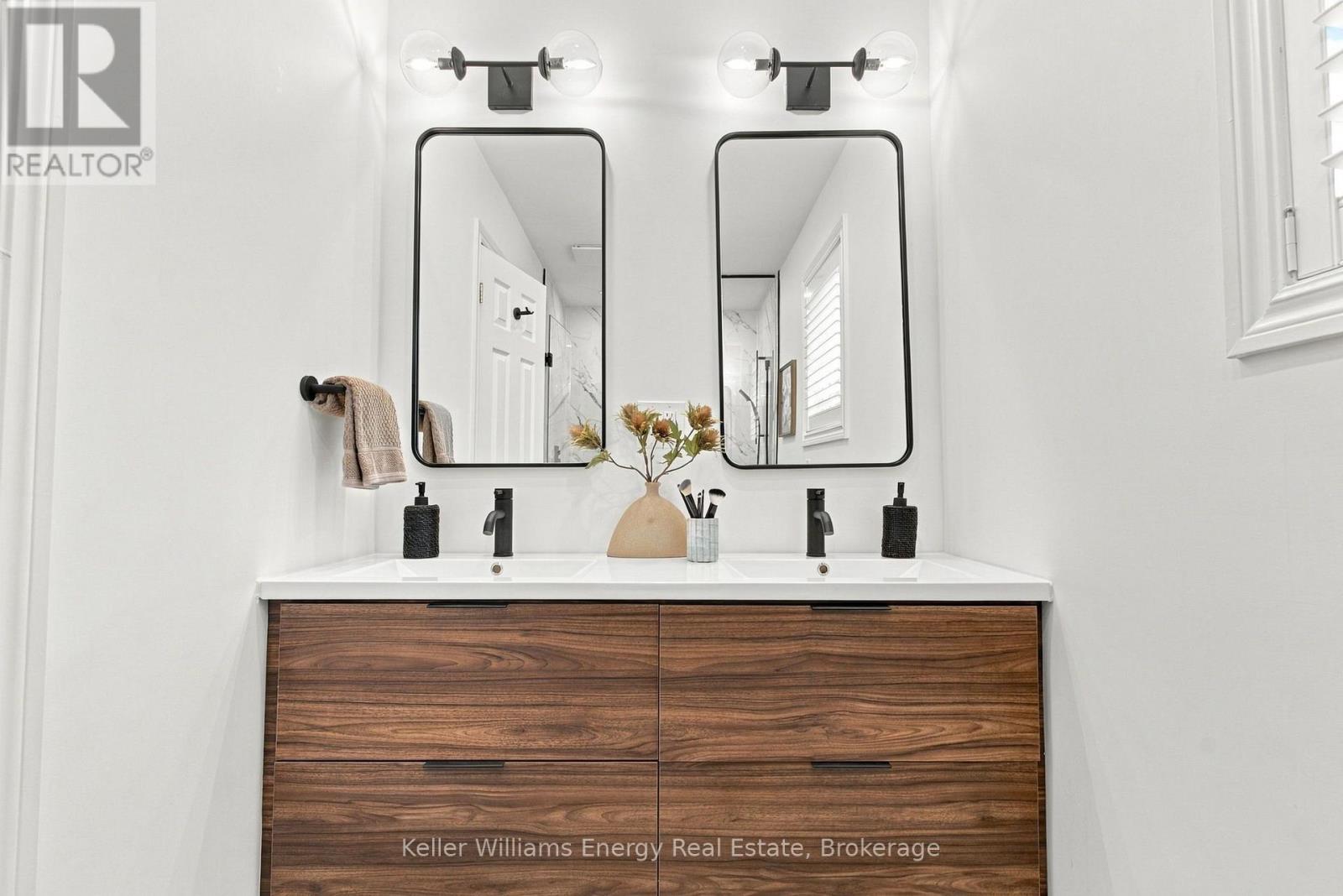 43 Lunney Crescent, Clarington, ON photo 22