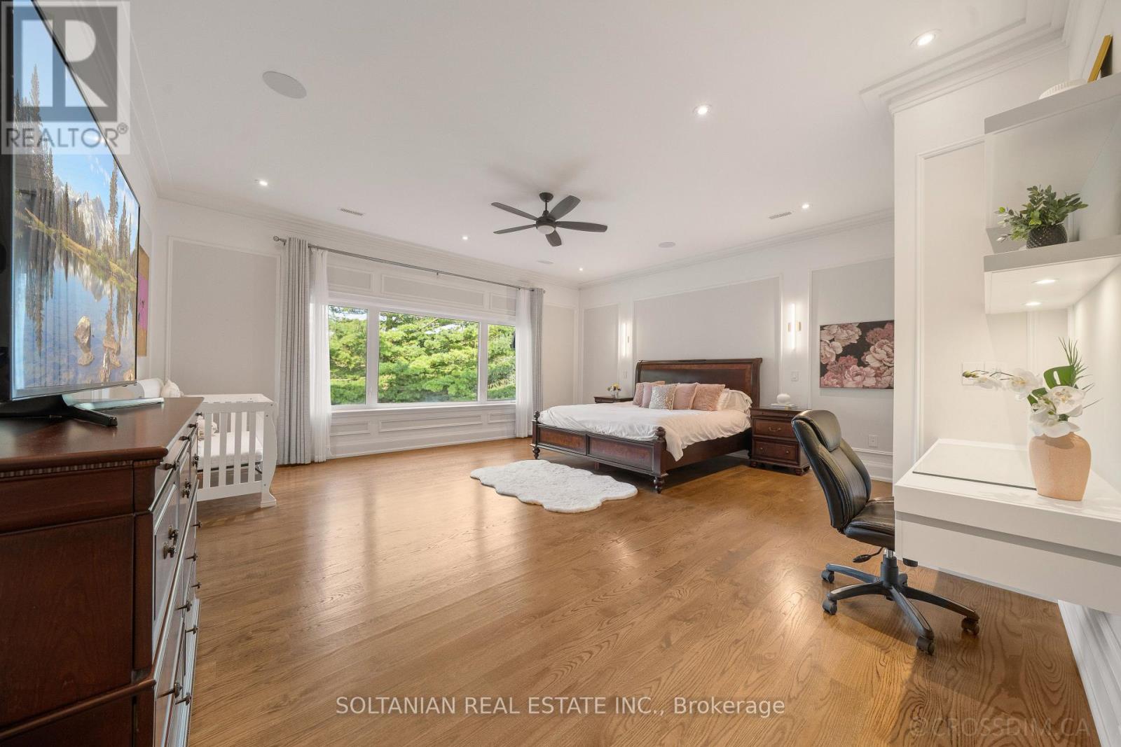 15 CALVIN AVENUE - 28