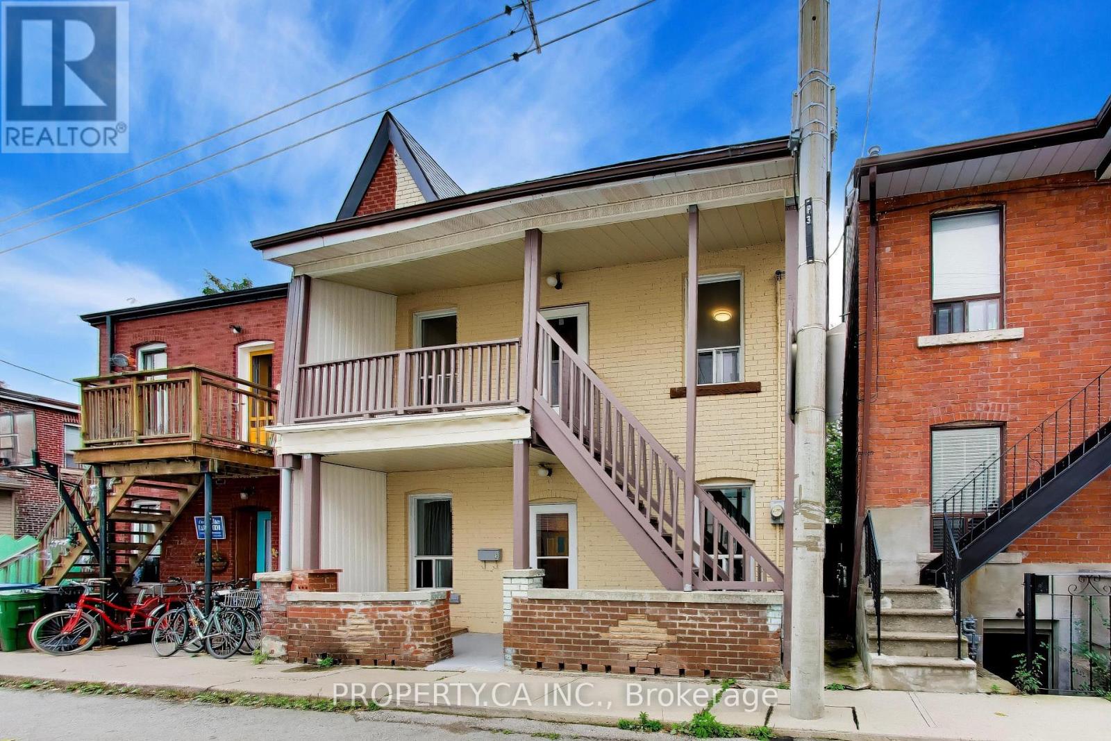 Photo of 3 CLINTON PLACE