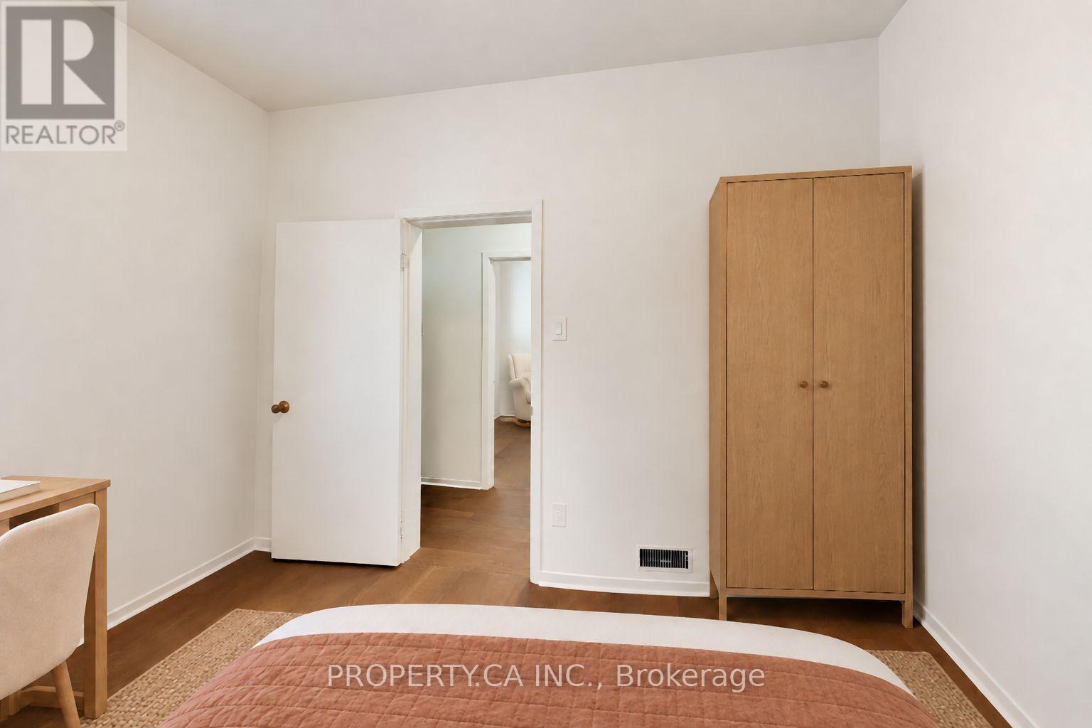3 Clinton Place, Toronto, ON photo 34
