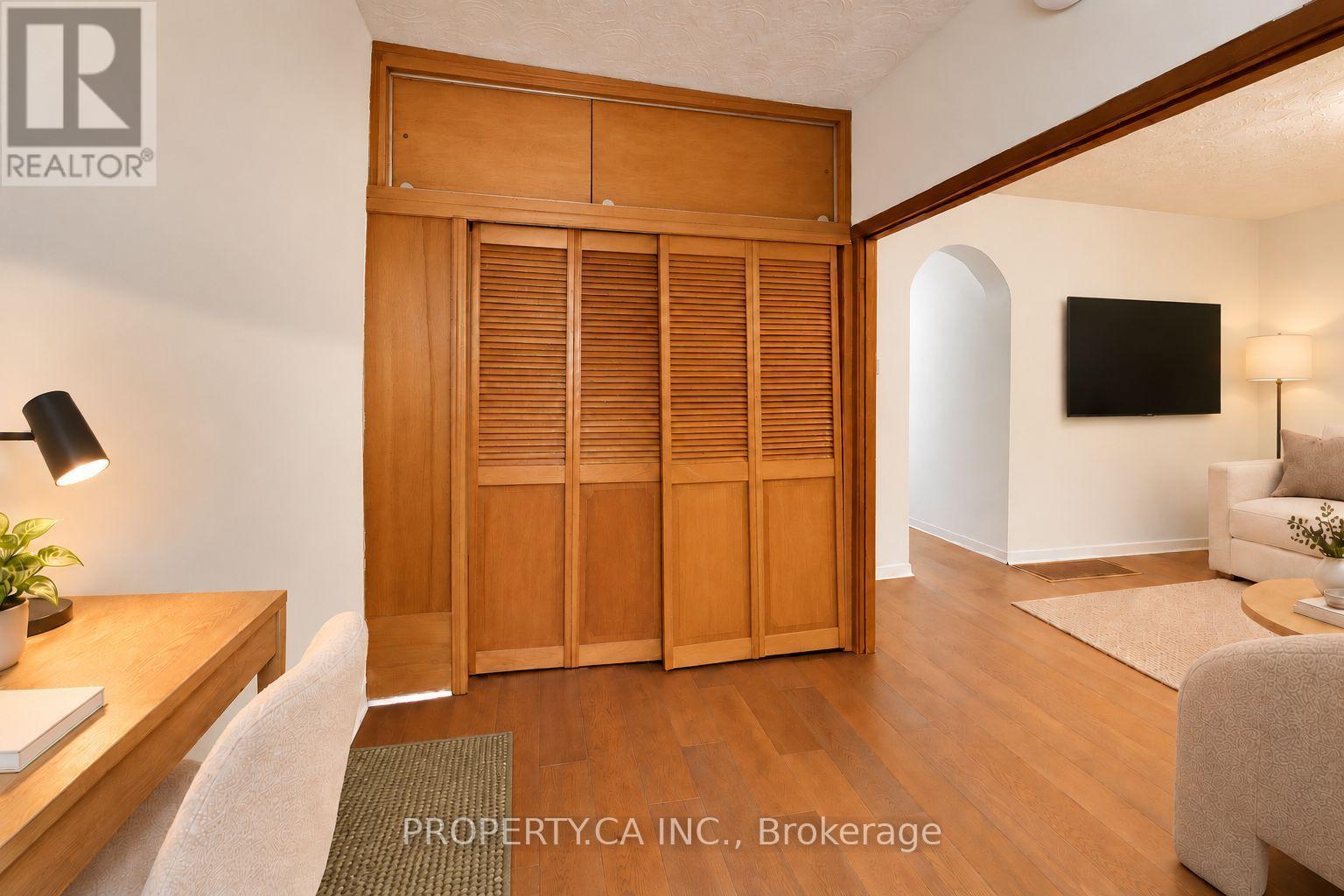 3 Clinton Place, Toronto, ON photo 9
