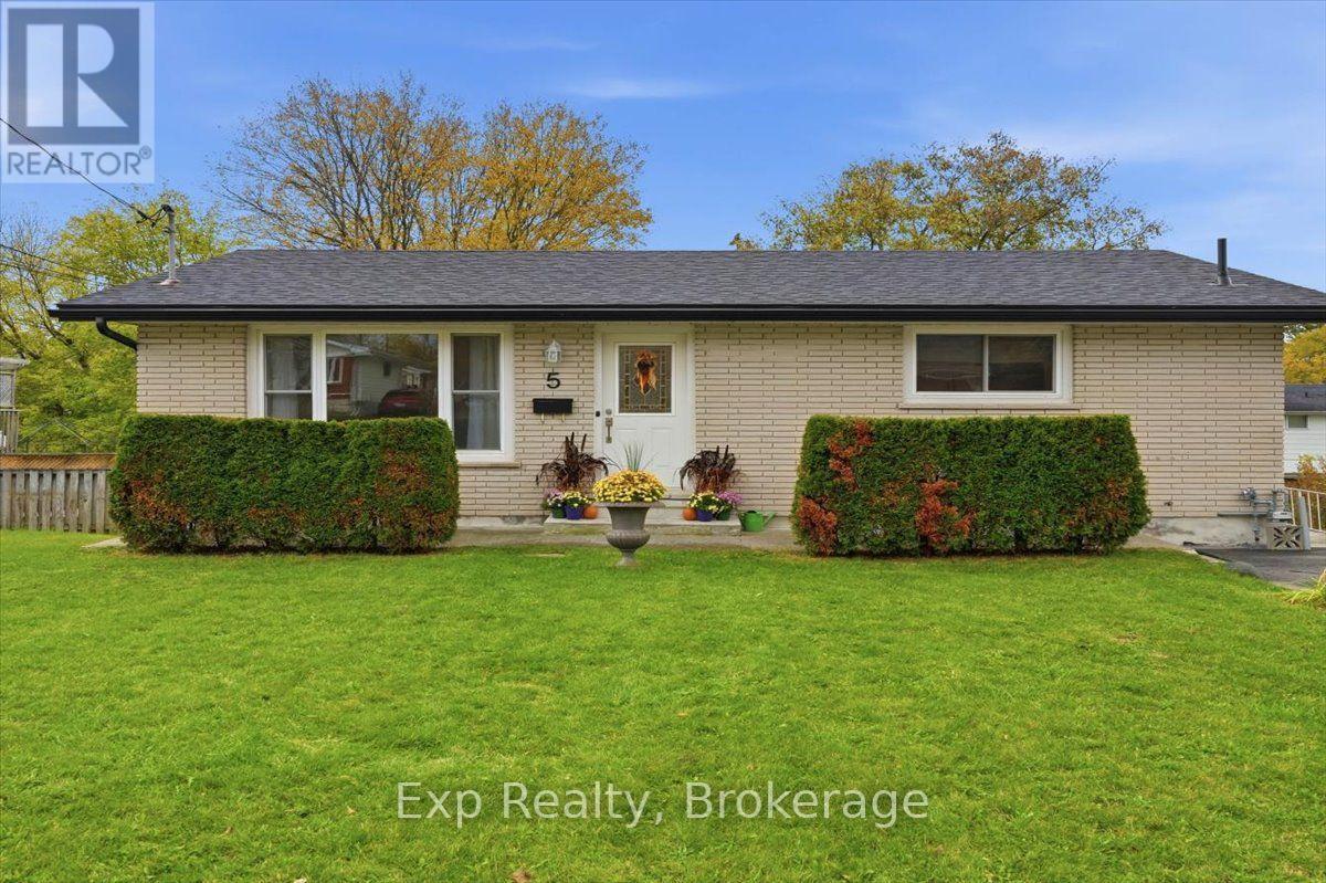 5 KIDD AVENUE, Quinte West — photo 3