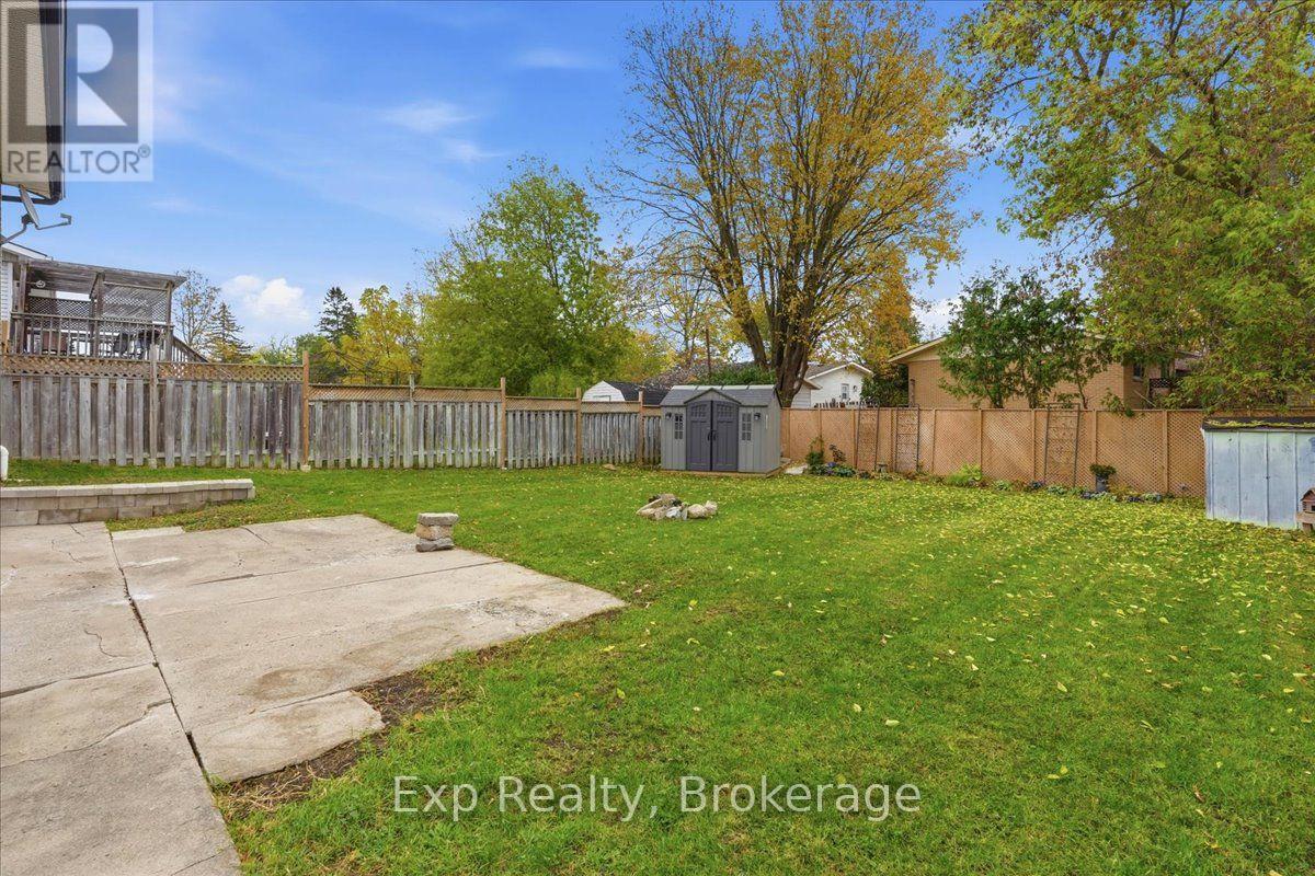 5 Kidd Avenue, Quinte West, ON photo 4