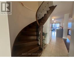 13 Enderly Street, Ajax, ON L1S0C1 Photo 9
