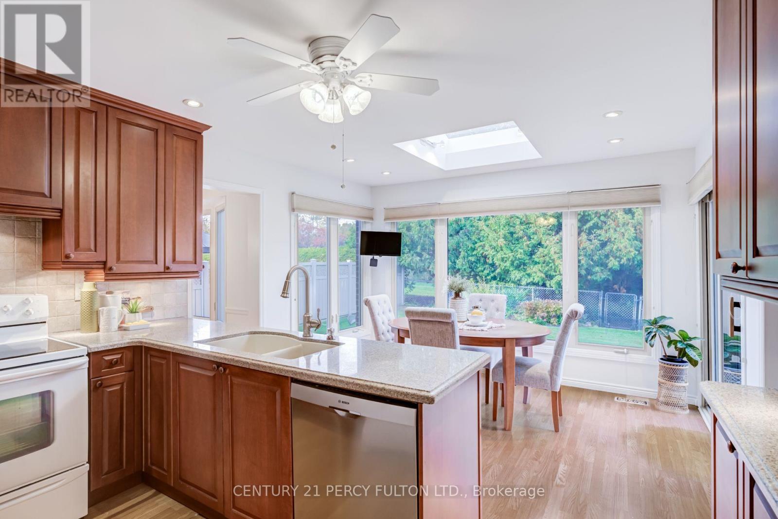 1204 Bramblewood Court, Pickering, ON photo 17