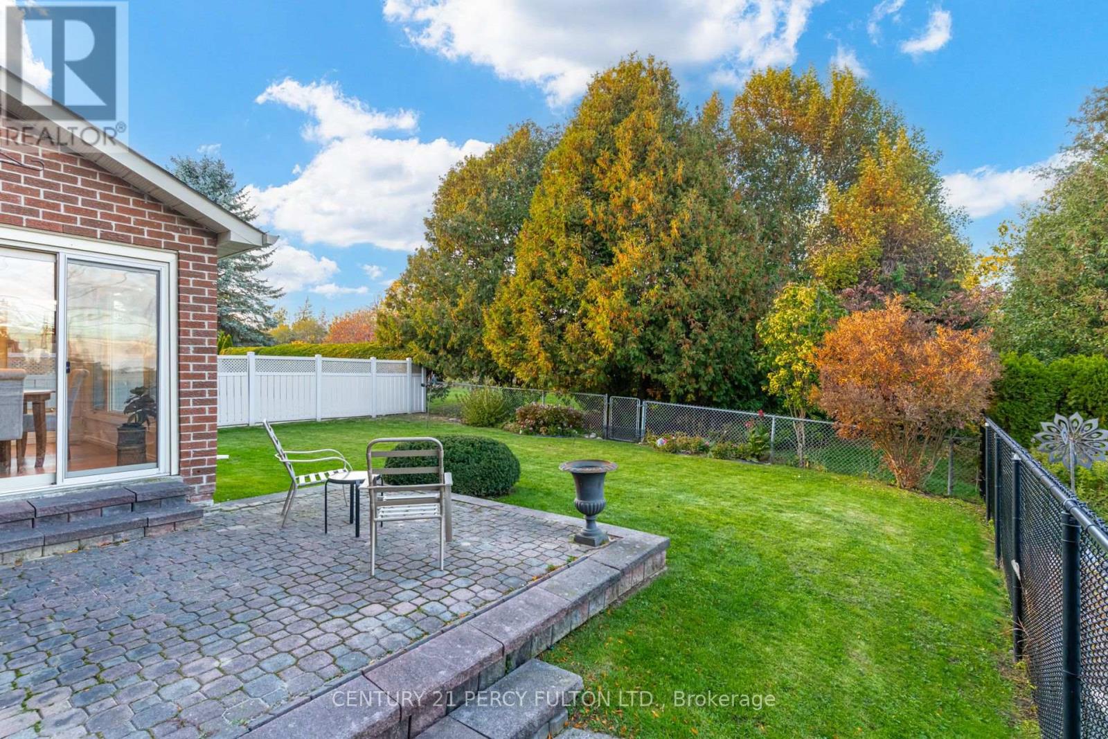 1204 Bramblewood Court, Pickering, ON photo 40