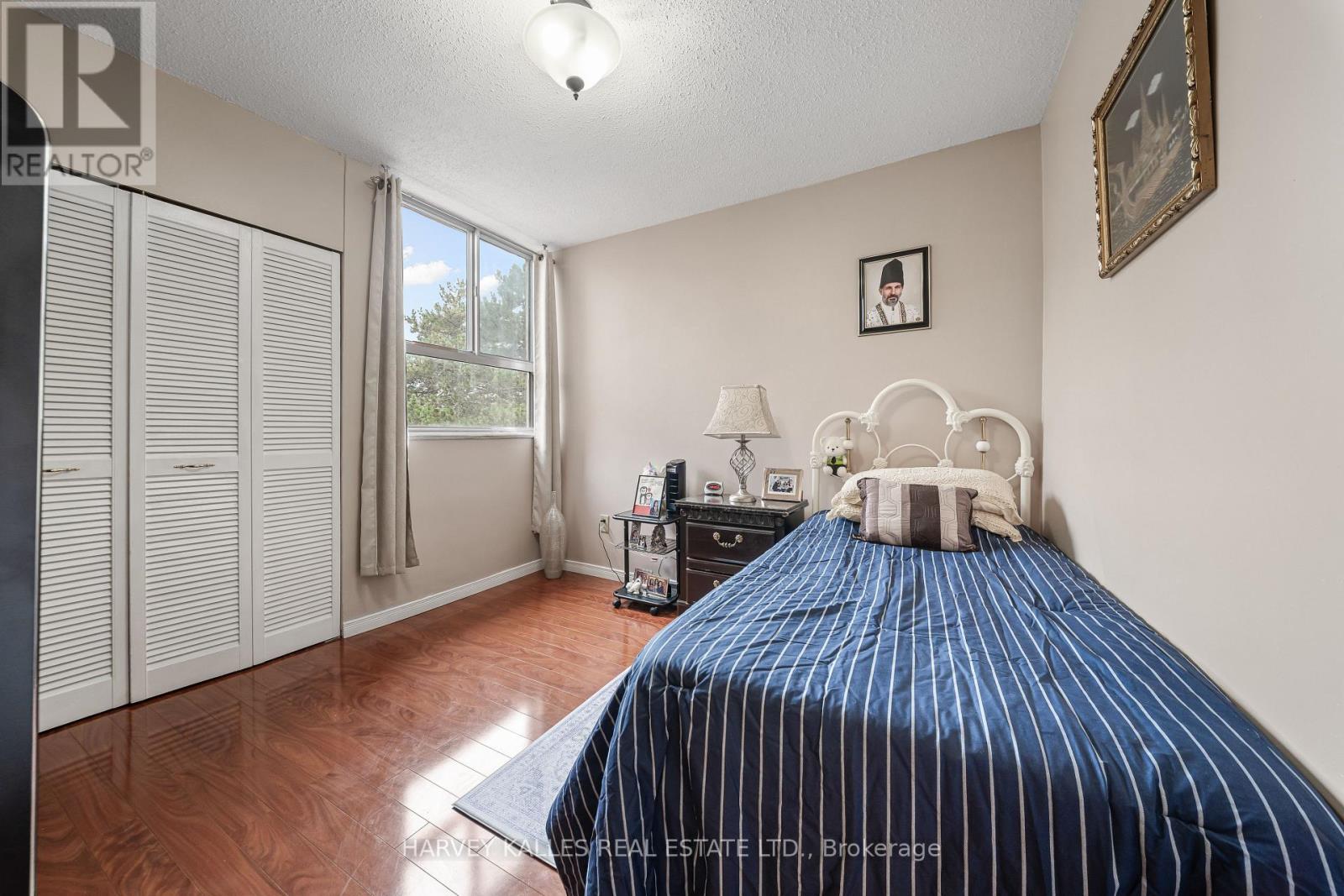 301- 10 Crescent Town Road, Toronto, ON photo 17