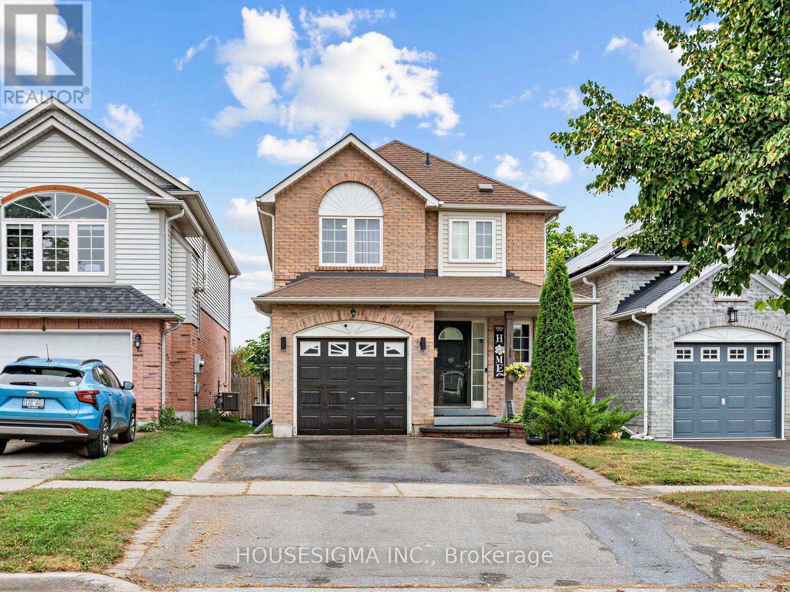 554 Aldershot Drive, Oshawa, ON photo 2
