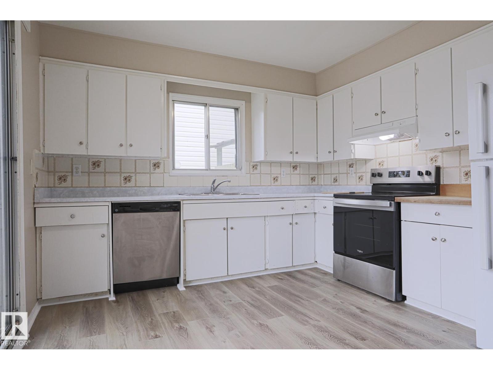 3422 119A AV NW NW, Edmonton — photo 14