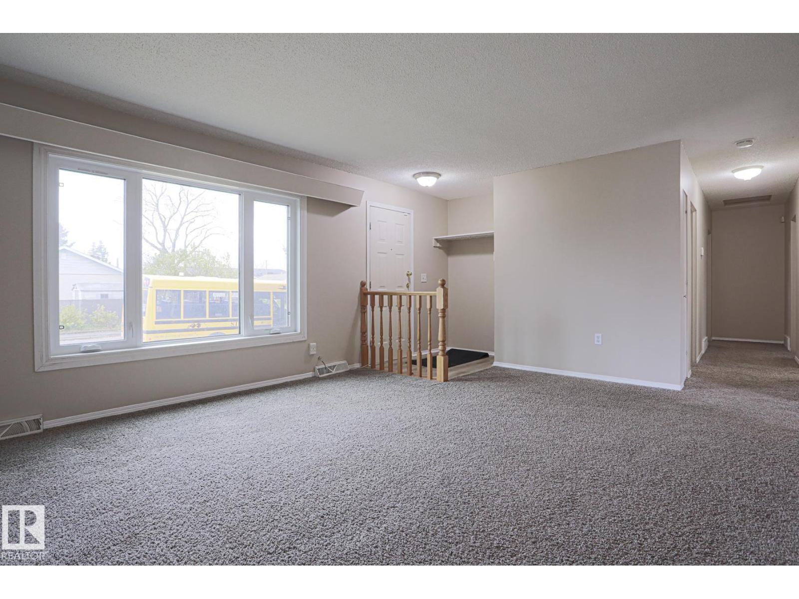 3422 119A AV NW NW, Edmonton — photo 4