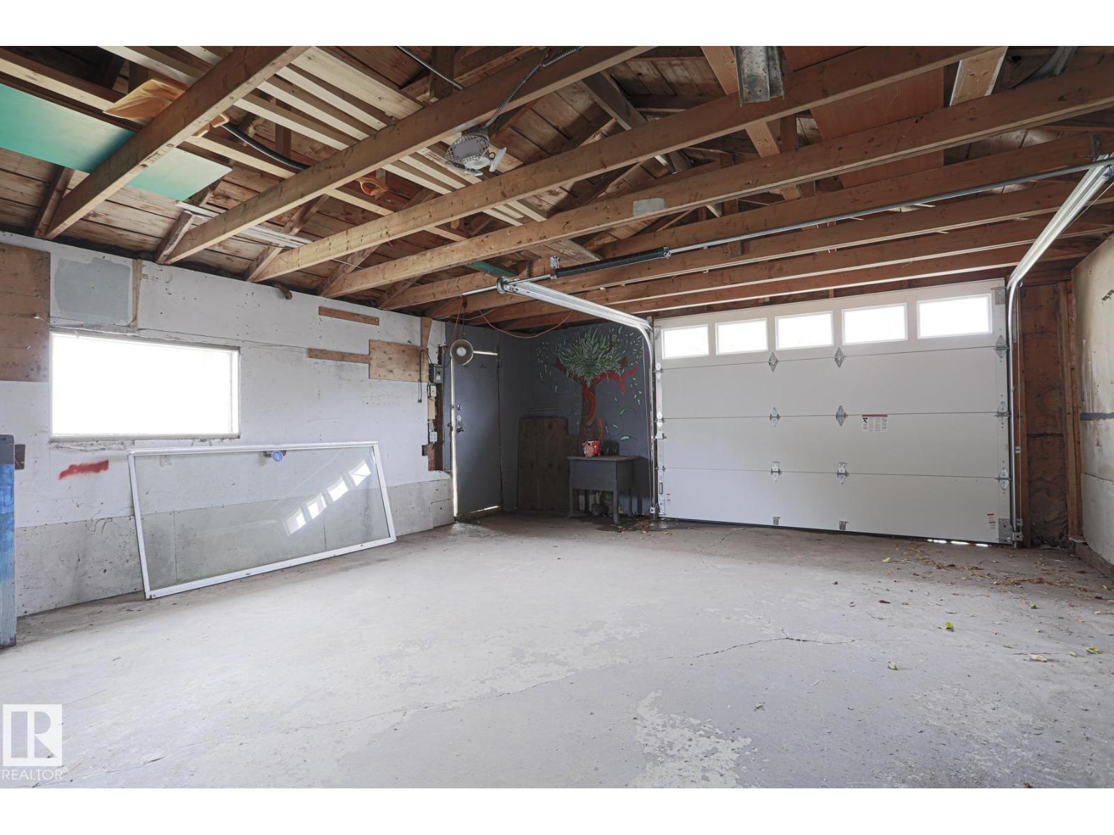 Property photograph 60 for MLS E4514402
