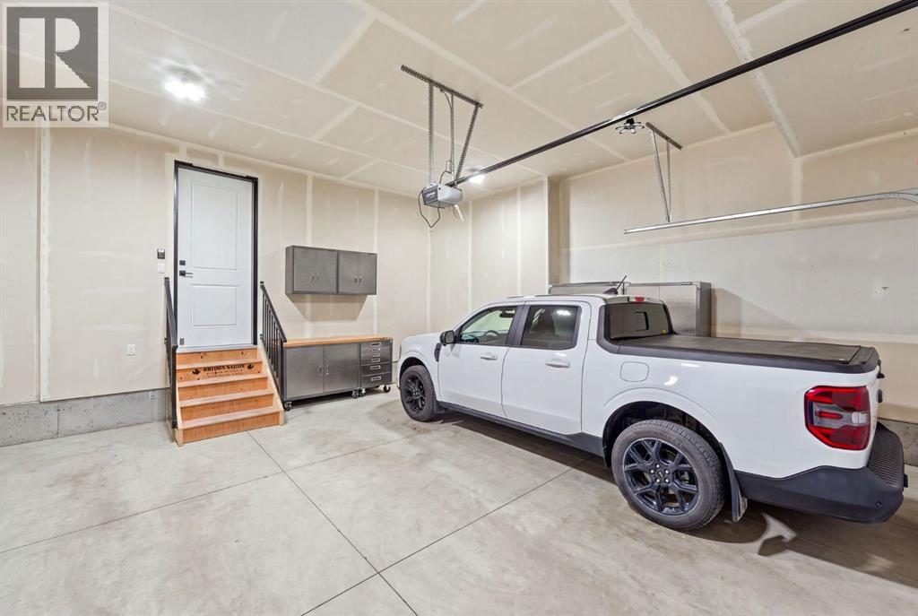 Oversize Garage