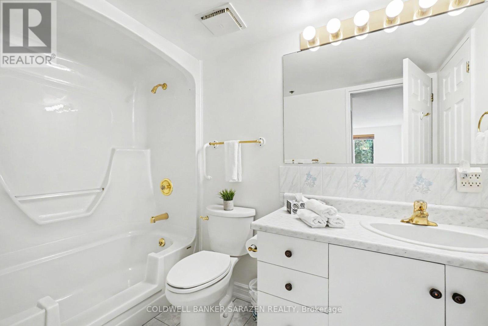 ensuite bath
