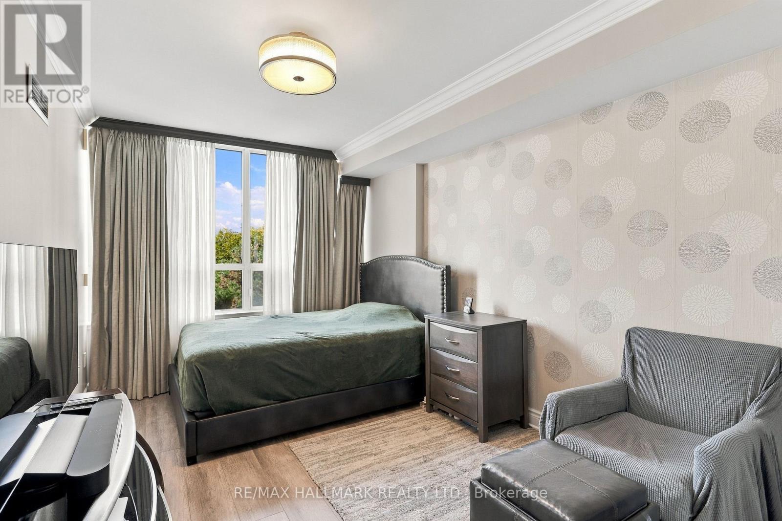 415- 7 Townsgate Drive, Vaughan, ON photo 18
