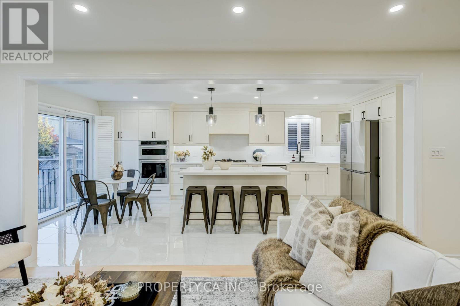 131 GIOTTO CRESCENT, Vaughan (Maple) — photo 5