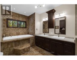 Mud room - 1787 Quantz Crescent, Innisfil, ON L9S1X2 Photo 14