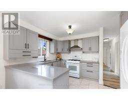 79 Maplegrove Avenue, Bradford West Gwillimbury, ON L3Z1R9 Photo 12