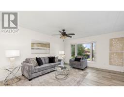 79 Maplegrove Avenue, Bradford West Gwillimbury, ON L3Z1R9 Photo 7