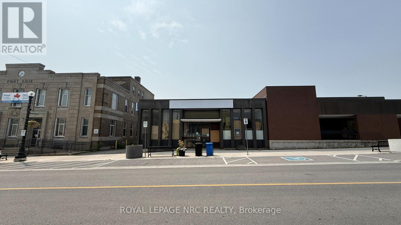 61 JARVIS STREET, Fort Erie (Central)