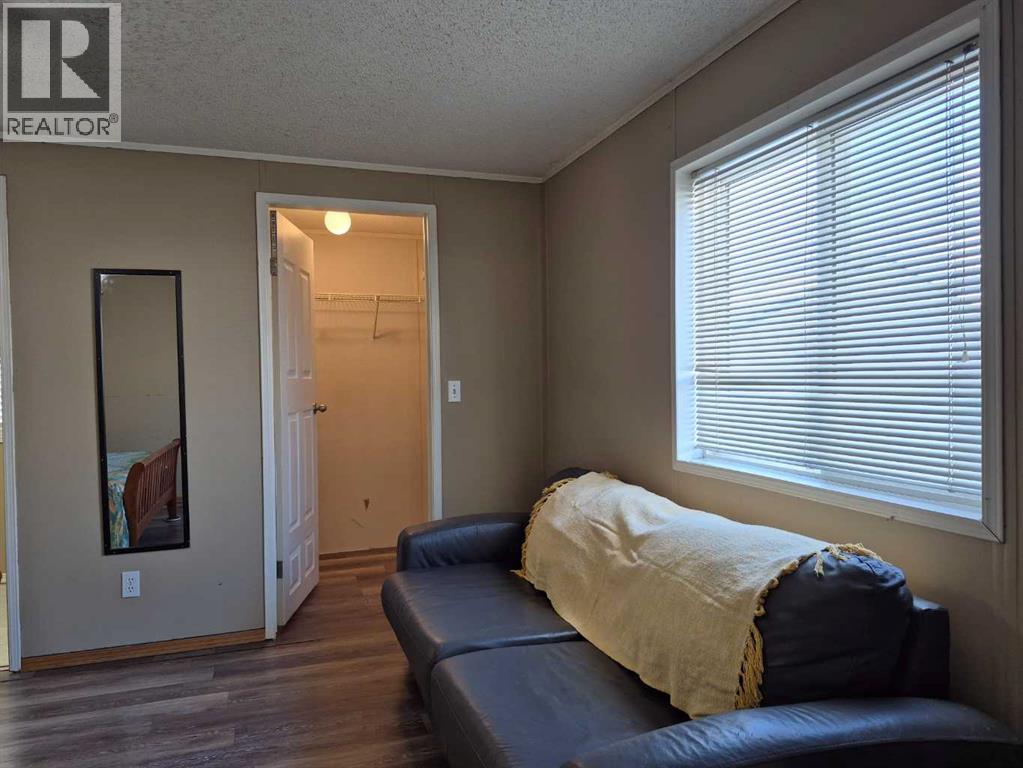 Primary bed