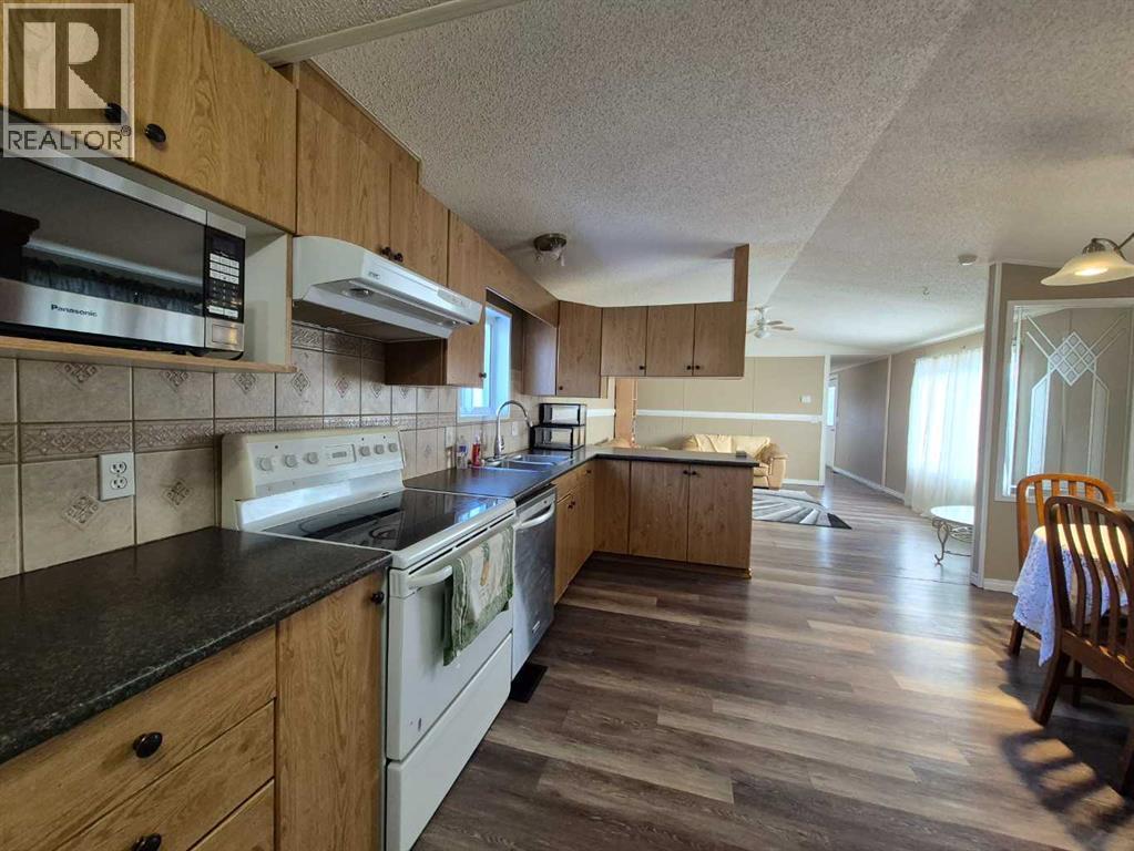 Kitchen, all appliance included