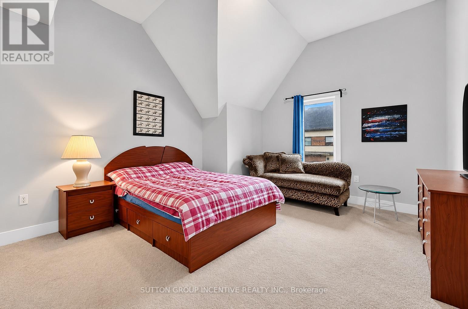 1 Rice Lane, Orillia photo 19