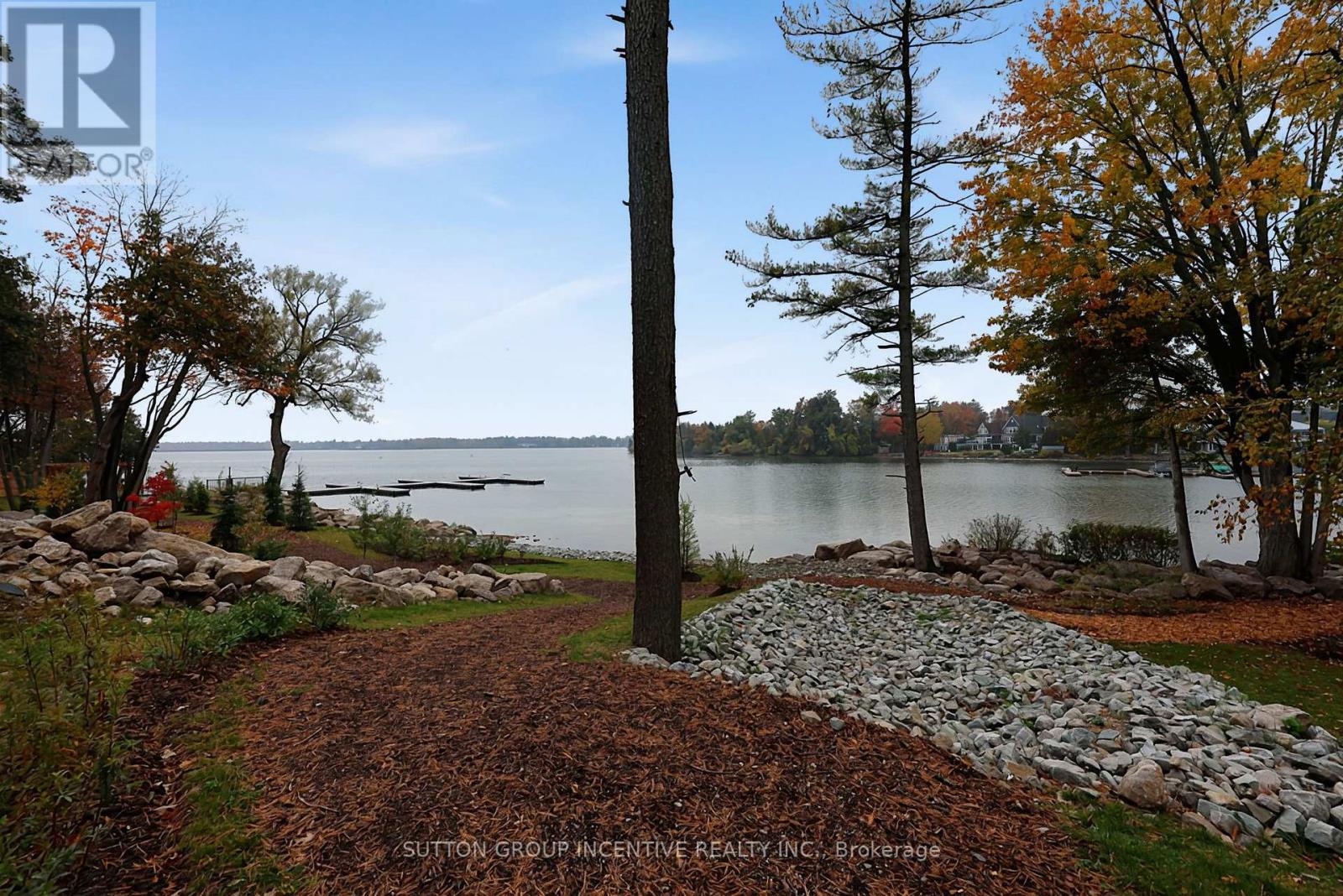1 Rice Lane, Orillia photo 23