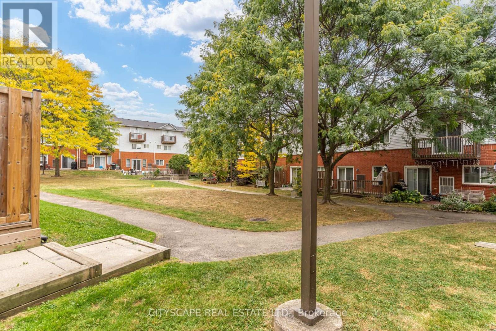 69- 45 Wylie Circle, Halton Hills, ON photo 33