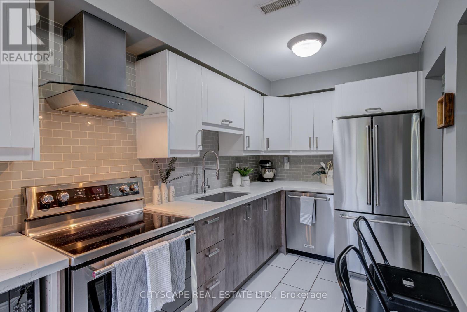 69 - 45 WYLIE CIRCLE, Halton Hills (Georgetown) — photo 7