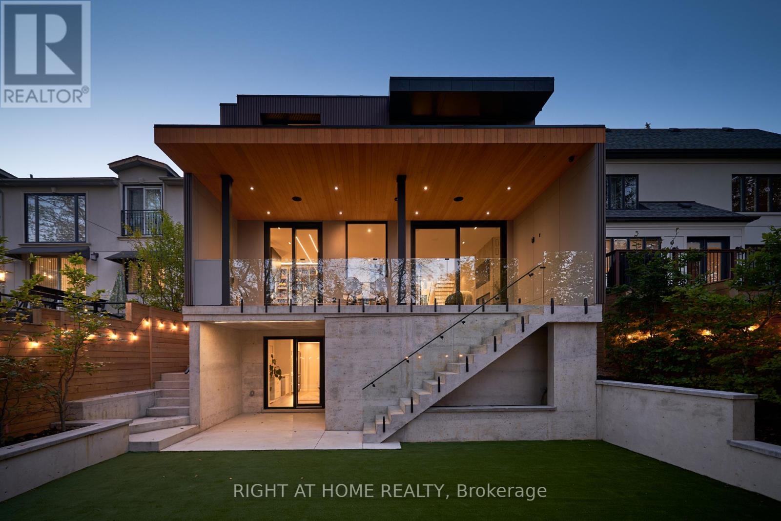 4675 Dundas Street West, Toronto, ON photo 32