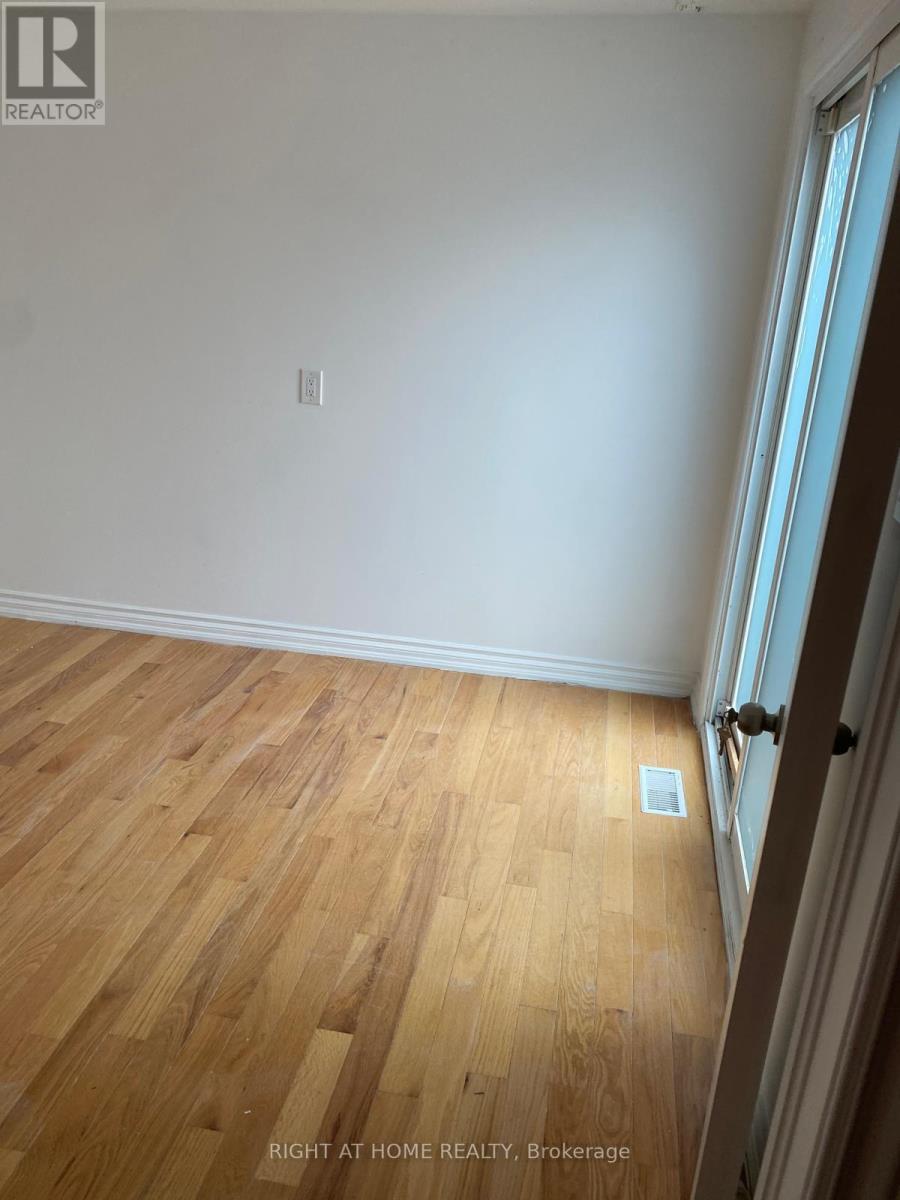 271 QUEEN STREET, Brampton (Queen Street Corridor) — photo 12