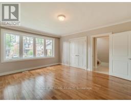 Living room - 48 Wallace Avenue, Toronto, ON M6H1T5 Photo 12