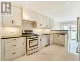 Kitchen - 48 Wallace Avenue, Toronto, ON M6H1T5 Photo 15