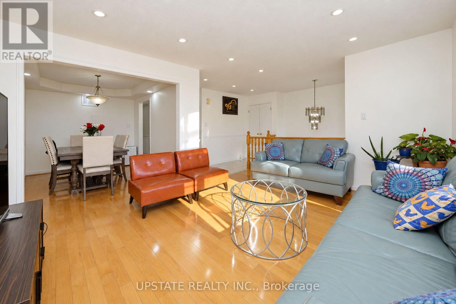 28 BRAEMORE ROAD, Brampton (Brampton West) — photo 5